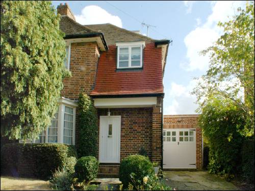11 Harford Walk